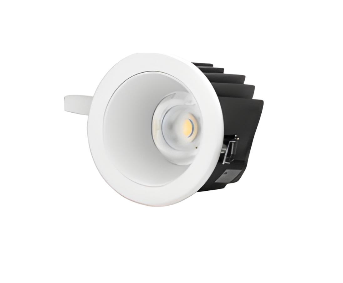OUTDOOR RECESSED STEP LIGHT
